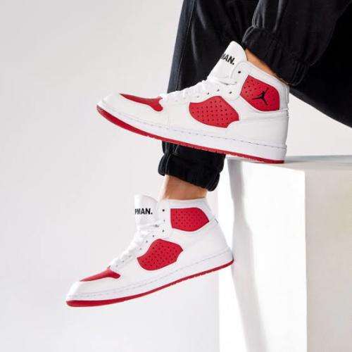 Red and white jumpman jordans outlet